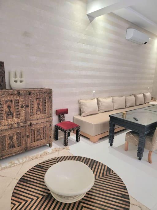 Riad Isahiac Avec Piscine En Exclusivite Marrakesch Exterior foto