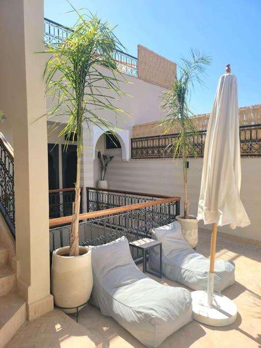Riad Isahiac Avec Piscine En Exclusivite Marrakesch Exterior foto