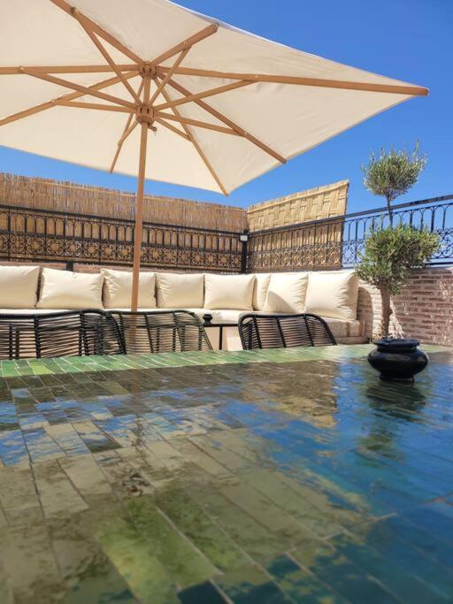 Riad Isahiac Avec Piscine En Exclusivite Marrakesch Exterior foto