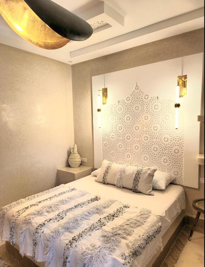 Riad Isahiac Avec Piscine En Exclusivite Marrakesch Exterior foto